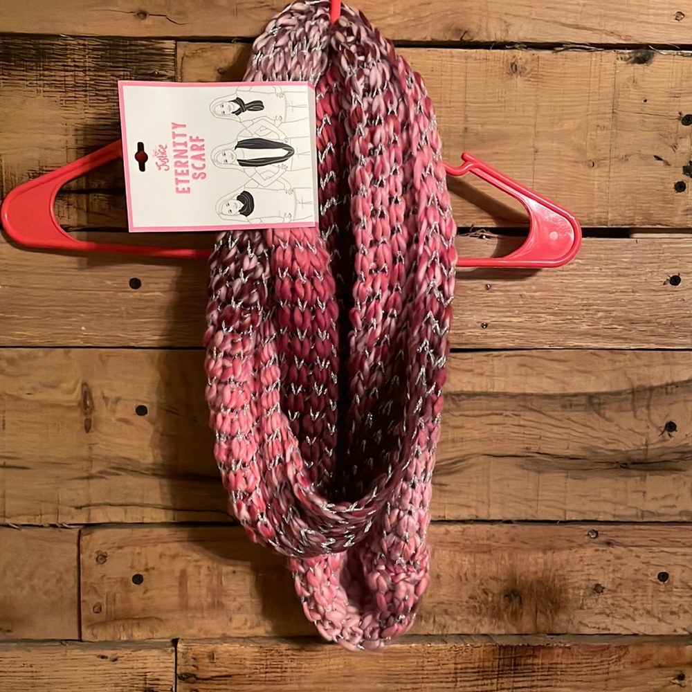Justice Infinity Scarf